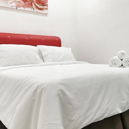 Teratak Persona Homestay. 4 Rooms Double Storey Terrace In Kuantan City. 外观 照片